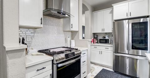 8427 Serio Way, Elk Grove, CA 98758 Photo
