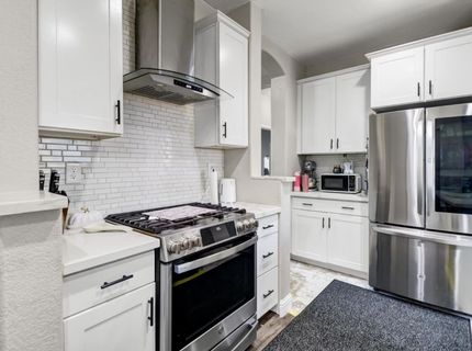 8427 Serio Way, Elk Grove, CA 98758 Photo