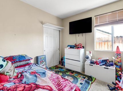 8427 Serio Way, Elk Grove, CA 98758 Photo