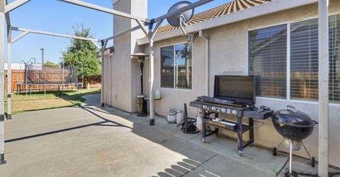 8427 Serio Way, Elk Grove, CA 98758 Photo
