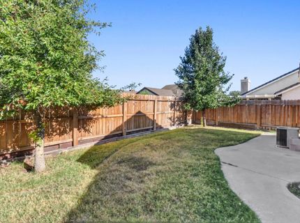 8427 Serio Way, Elk Grove, CA 98758 Photo