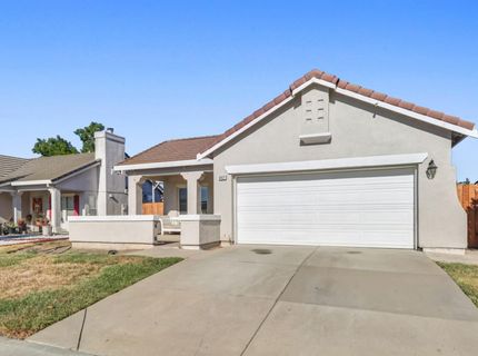 8427 Serio Way, Elk Grove, CA 98758 Photo