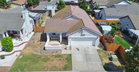 8427 Serio Way, Elk Grove, CA 98758 Photo