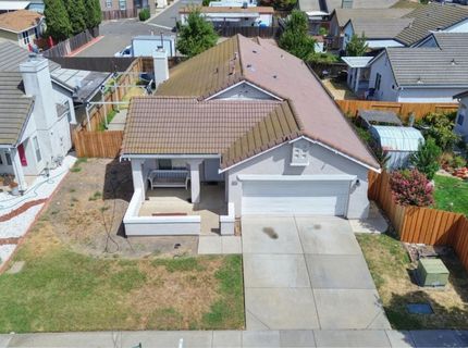 8427 Serio Way, Elk Grove, CA 98758 Photo