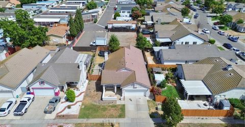 8427 Serio Way, Elk Grove, CA 98758 Photo