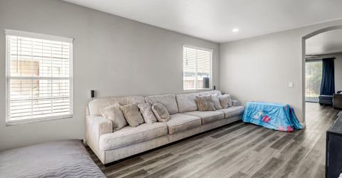 8427 Serio Way, Elk Grove, CA 98758 Photo