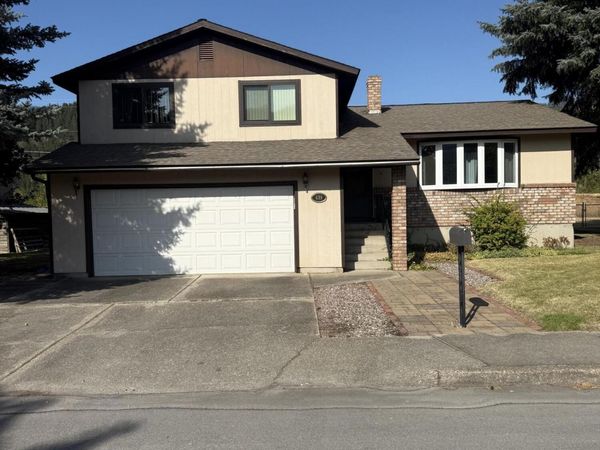 409 Emerald Dr, Kellogg, ID 83837