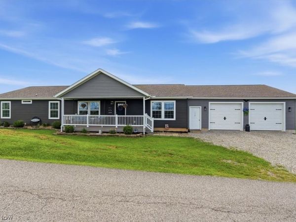 140 Miller Ridge Road, Davisville, WV 26142