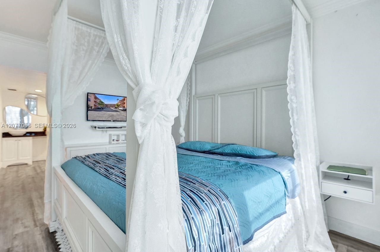 18707 NE 14th Ave, Unit 522, Miami, FL 33179 Photo