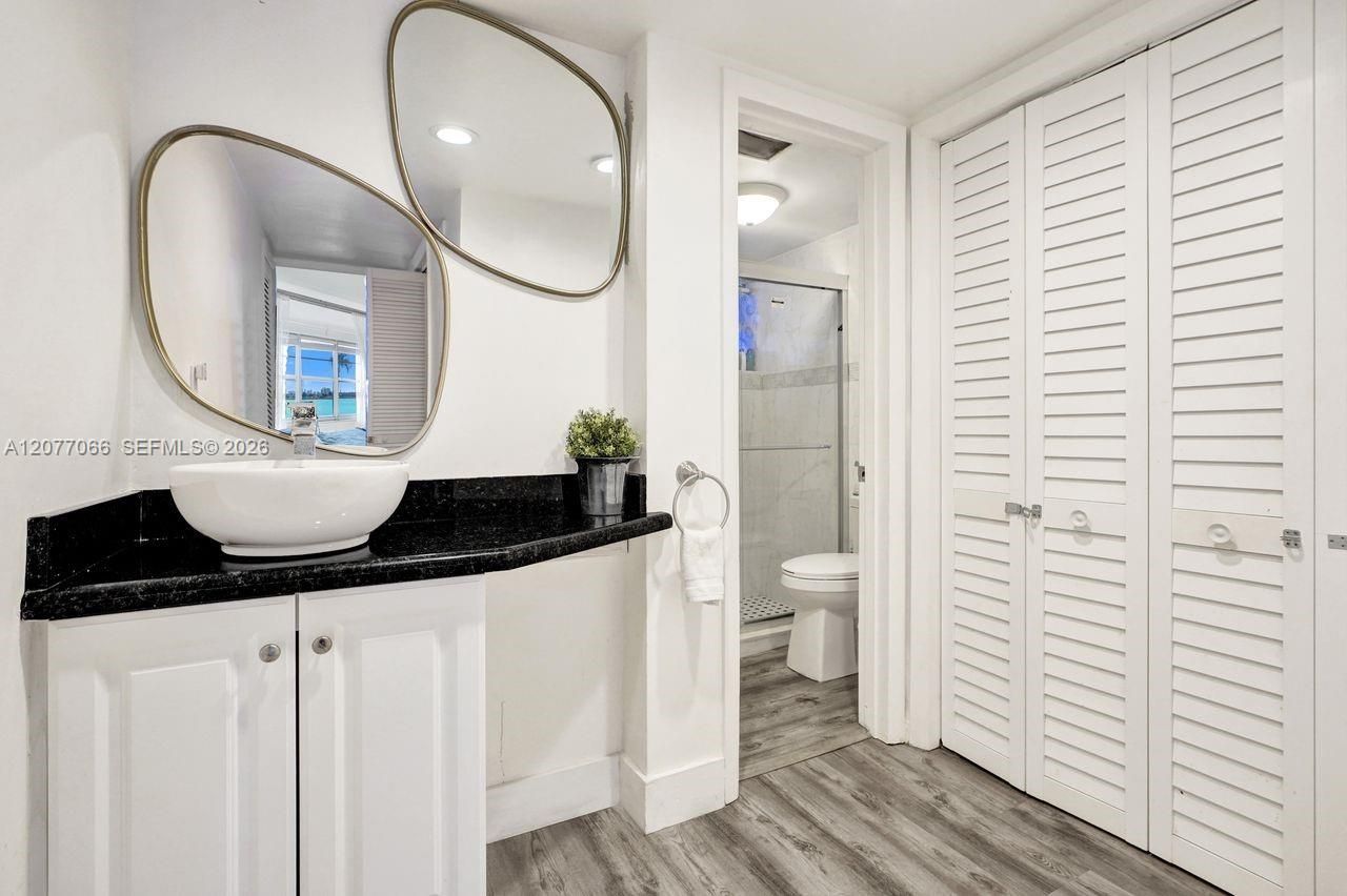 18707 NE 14th Ave, Unit 522, Miami, FL 33179 Photo