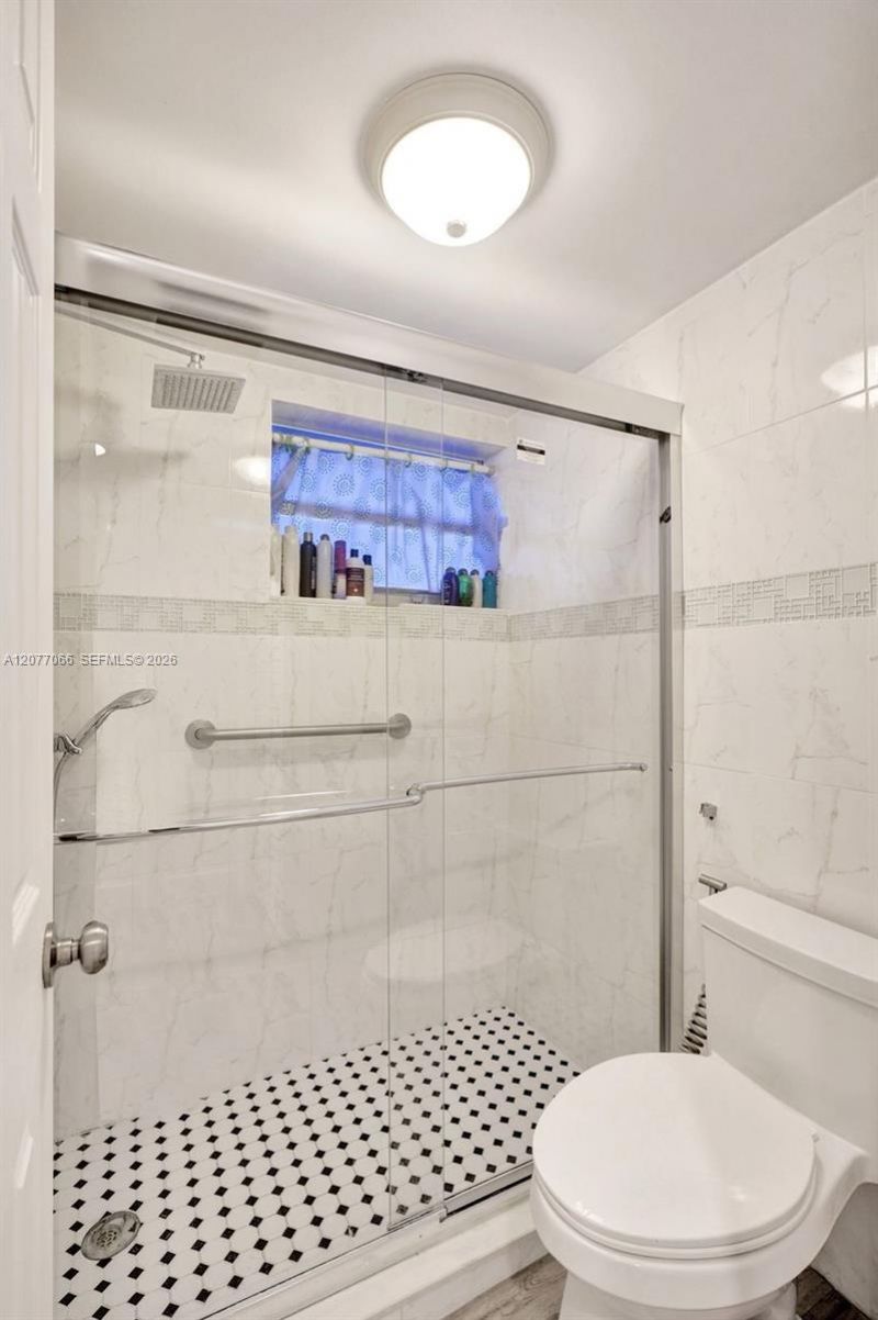 18707 NE 14th Ave, Unit 522, Miami, FL 33179 Photo