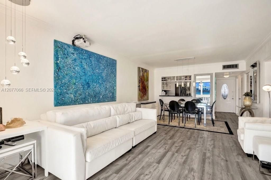 18707 NE 14th Ave, Unit 522, Miami, FL 33179 Photo