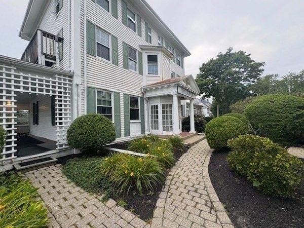 299 Nahant Road, Unit 9, Nahant, MA 01906