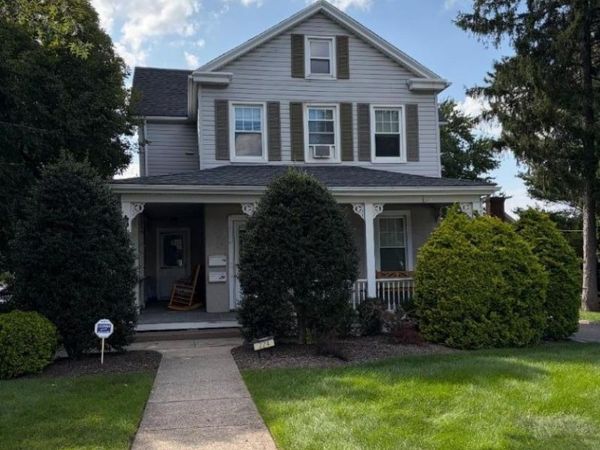 224 Pompton Ave, Unit 2, Cedar Grove, NJ 07009