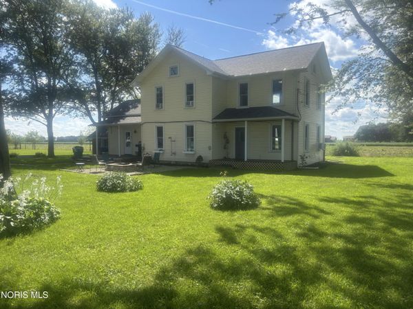 11317 Roachton Road, Perrysburg, OH 43551