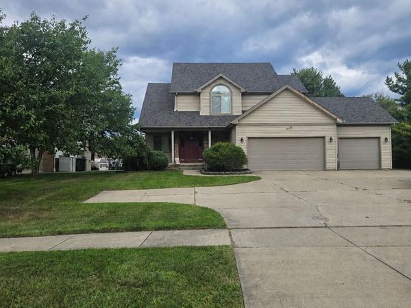 23212 Huron River Drive, Rockwood, Mi 48173