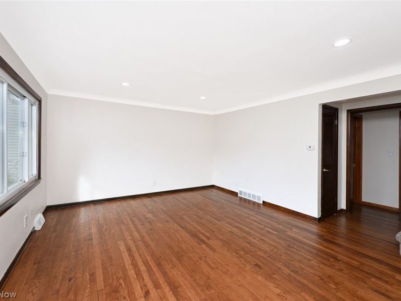 28101 Lake Shore Boulevard, Euclid, OH 44132 Photo 13