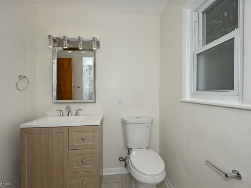 28101 Lake Shore Boulevard, Euclid, OH 44132 Photo 18