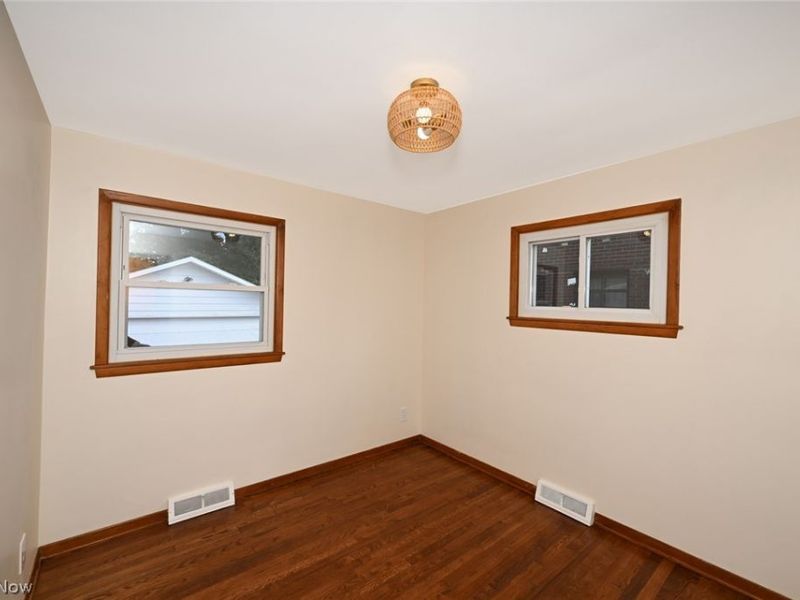 28101 Lake Shore Boulevard, Euclid, OH 44132 Photo 20