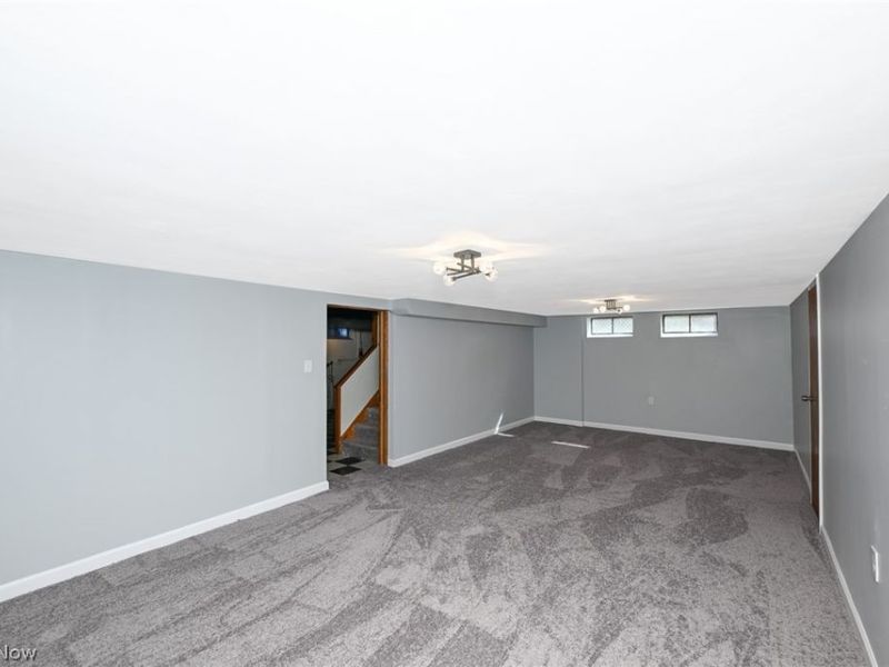 28101 Lake Shore Boulevard, Euclid, OH 44132 Photo 33