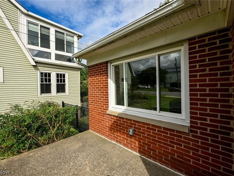 28101 Lake Shore Boulevard, Euclid, OH 44132 Photo 39