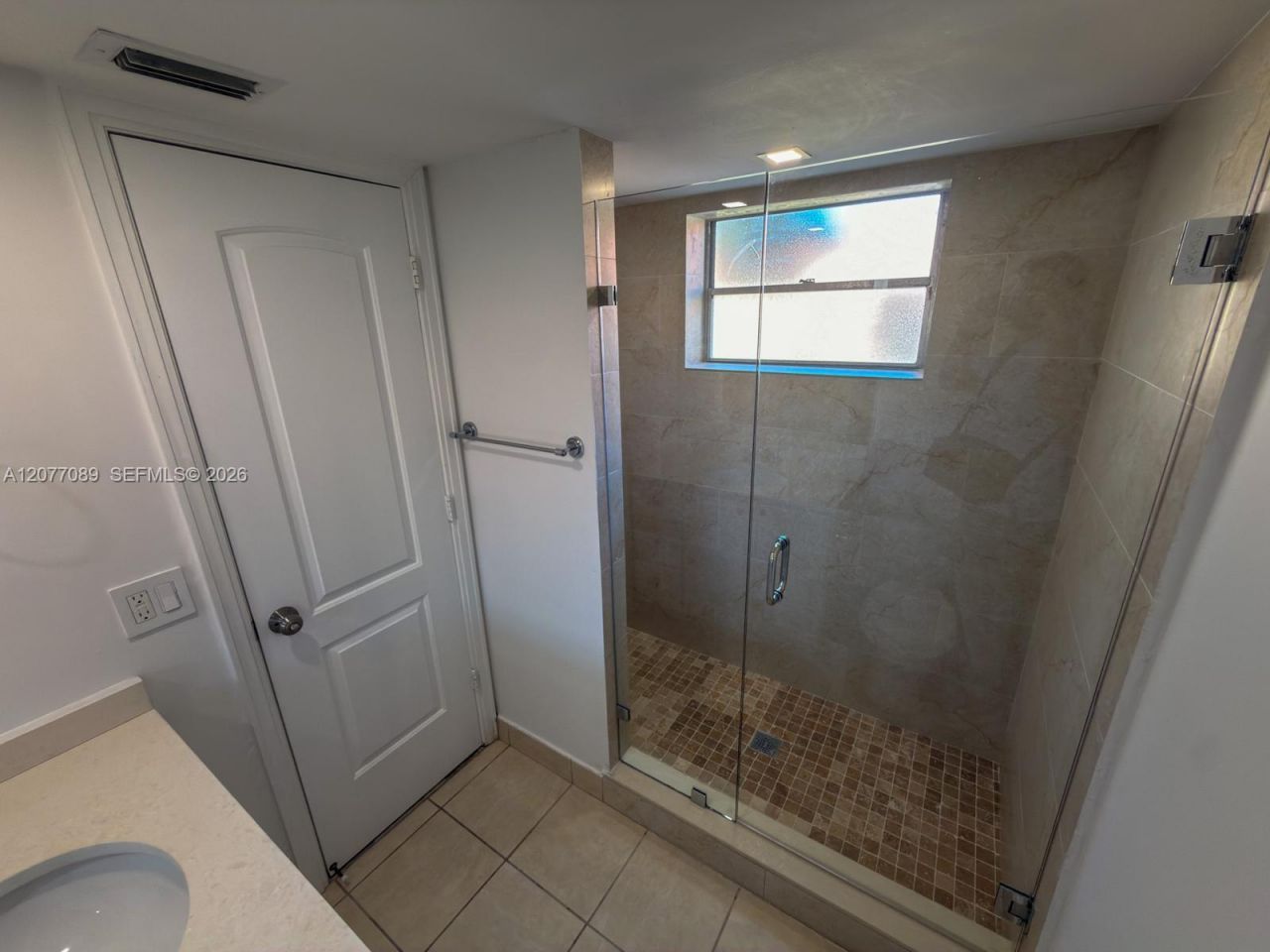 9937 Three Lakes Cir, Unit 14d, Boca Raton, FL 33428 Photo