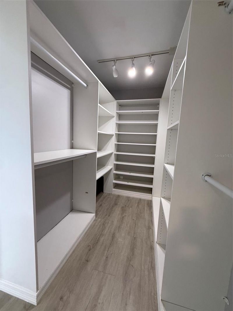 6814 Whitman Place , Unit 6814, Sarasota, FL 34243 Photo