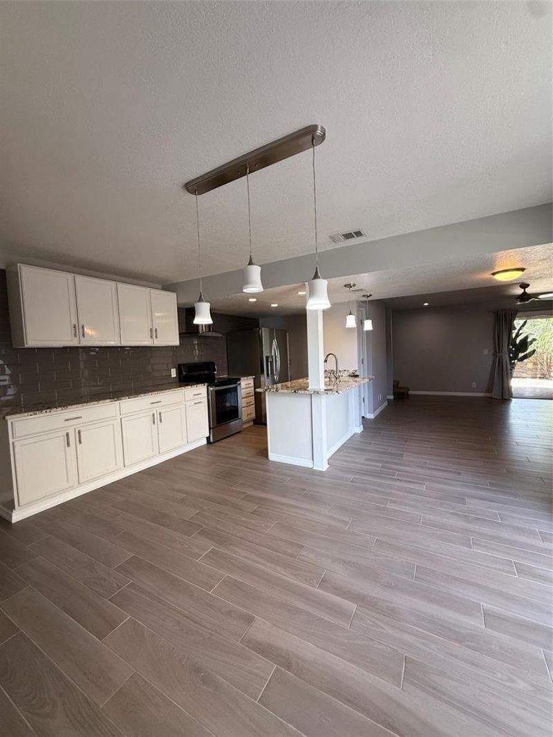 6814 Whitman Place , Unit 6814, Sarasota, FL 34243 Photo
