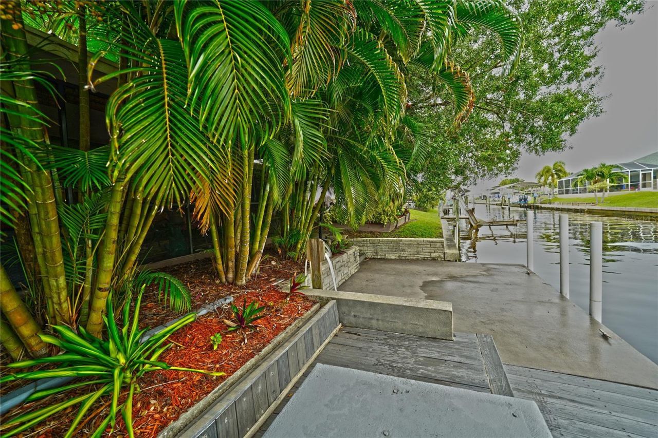 7228 Reymoor Drive, North Fort Myers, FL 33917 Photo