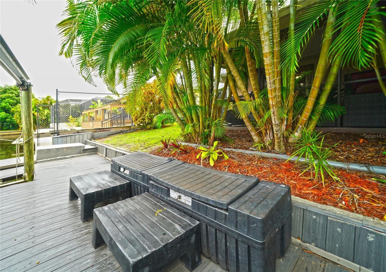 7228 Reymoor Drive, North Fort Myers, FL 33917 Photo