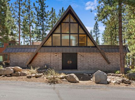 422 Lakeview Avenue, Zephyr Cove, NV 89448 Photo