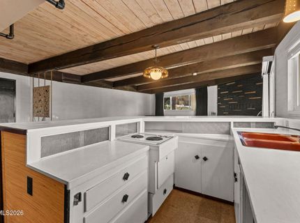 422 Lakeview Avenue, Zephyr Cove, NV 89448 Photo