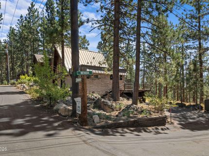 422 Lakeview Avenue, Zephyr Cove, NV 89448 Photo