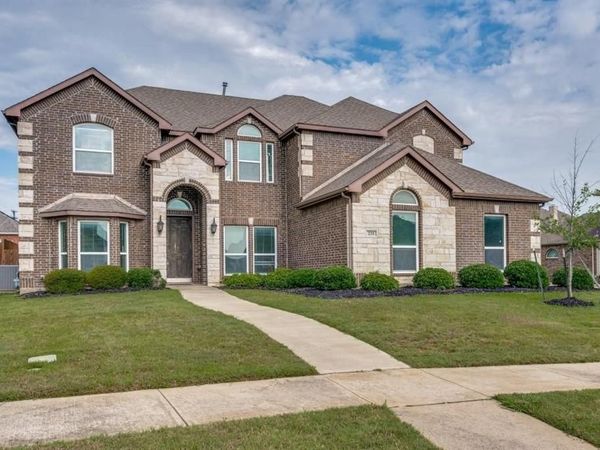 233 Chappellet Street, Kennedale, TX 76060