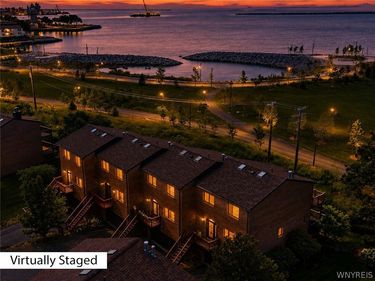 428 Lakefront Boulevard, Buffalo, NY 14202