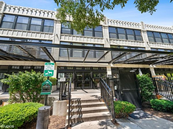 1000 W 15th Street , Unit 239, Chicago, IL 60608
