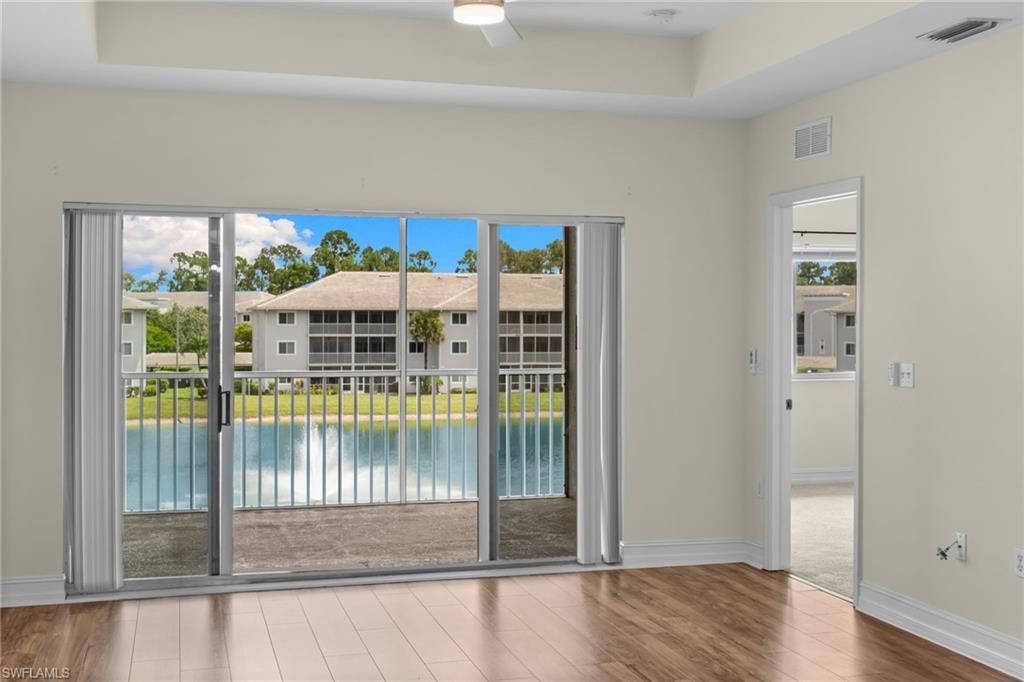 7804 Regal Heron Cir, Unit 304, Naples, FL 34104 Photo