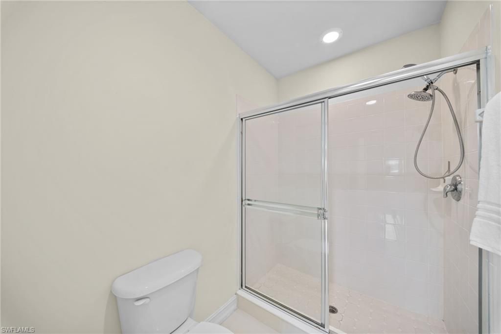 7804 Regal Heron Cir, Unit 304, Naples, FL 34104 Photo