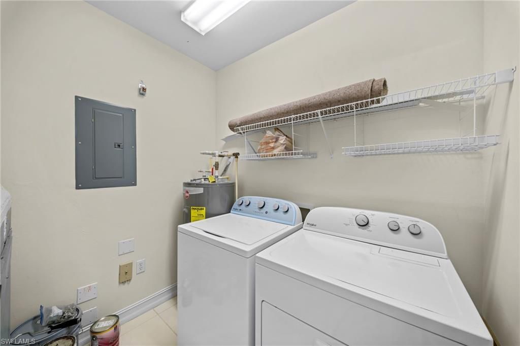 7804 Regal Heron Cir, Unit 304, Naples, FL 34104 Photo