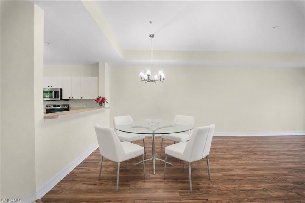 7804 Regal Heron Cir, Unit 304, Naples, FL 34104 Photo