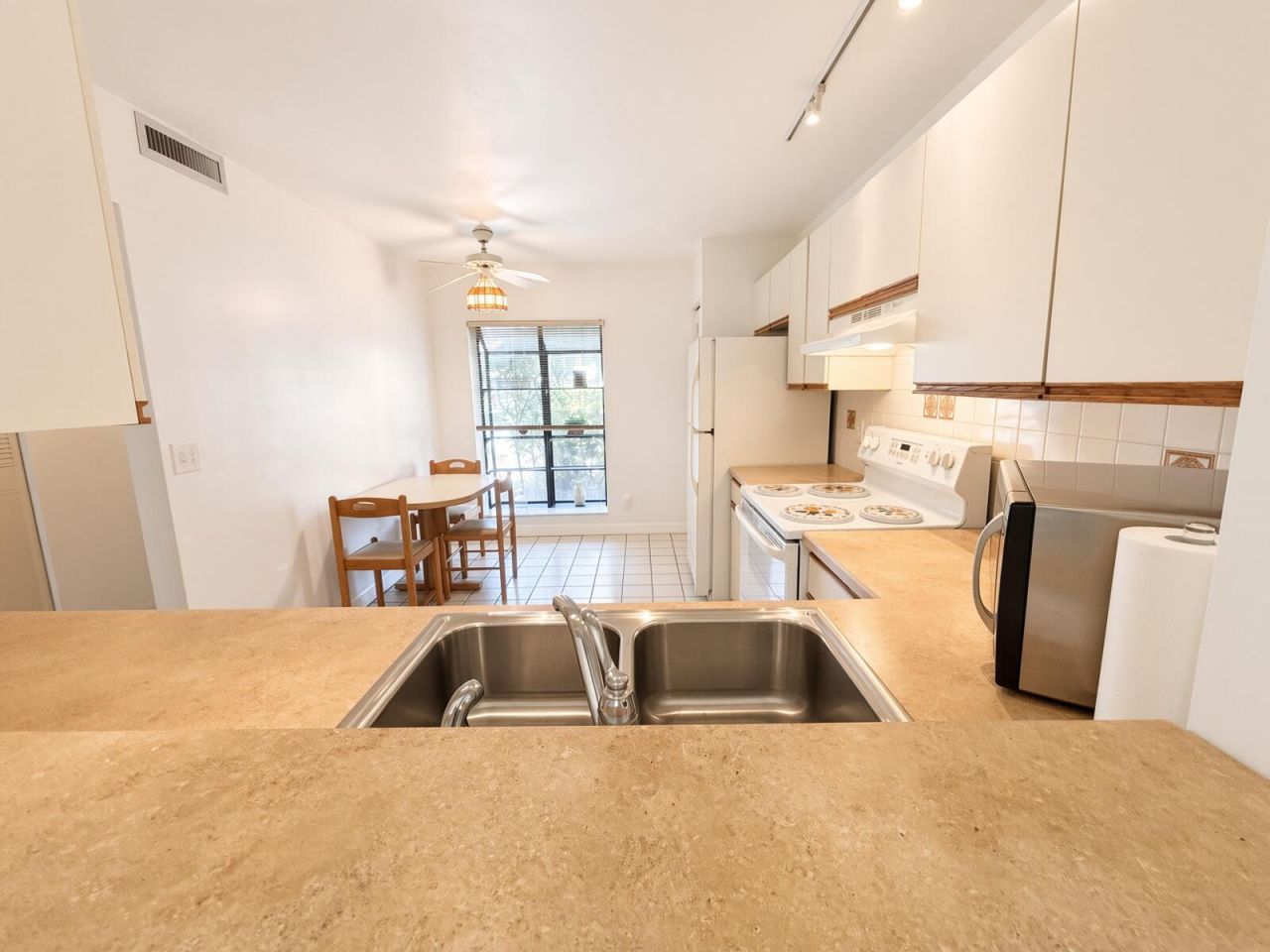 3335 Lucerne Park Drive, Greenacres, FL 33467 Photo