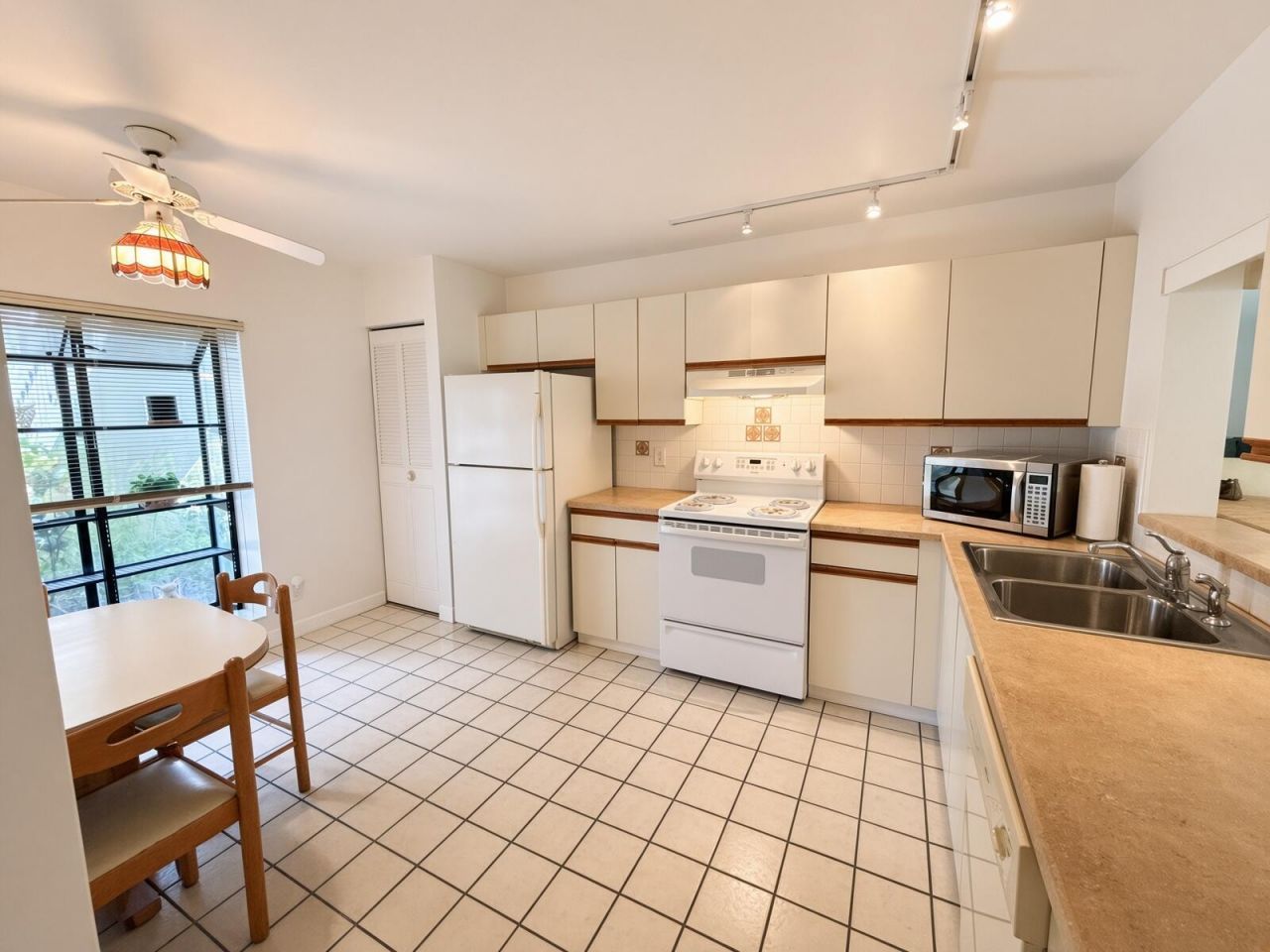 3335 Lucerne Park Drive, Greenacres, FL 33467 Photo