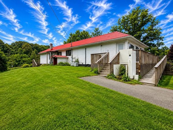 110 SPARROW LANE, GHENT, WV 25843