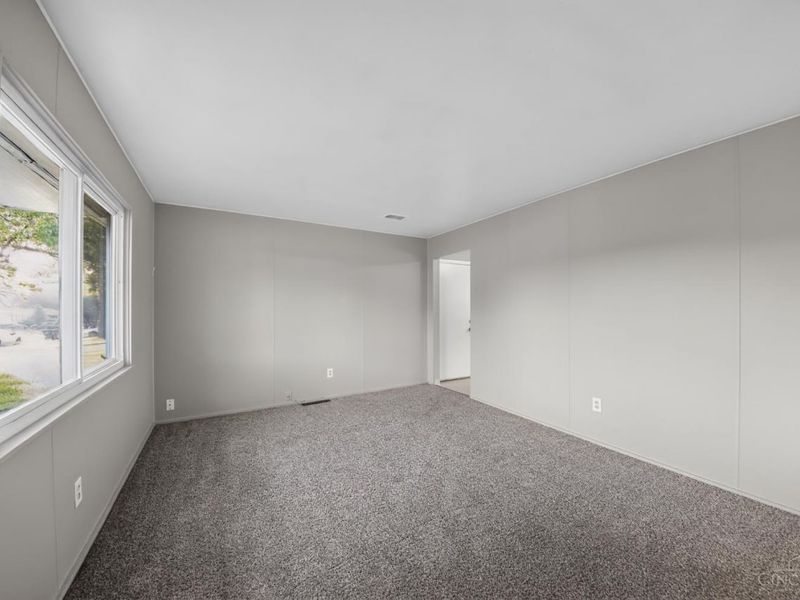 1959 Lotushill Drive, Springfield Township, OH 45240 Photo 10