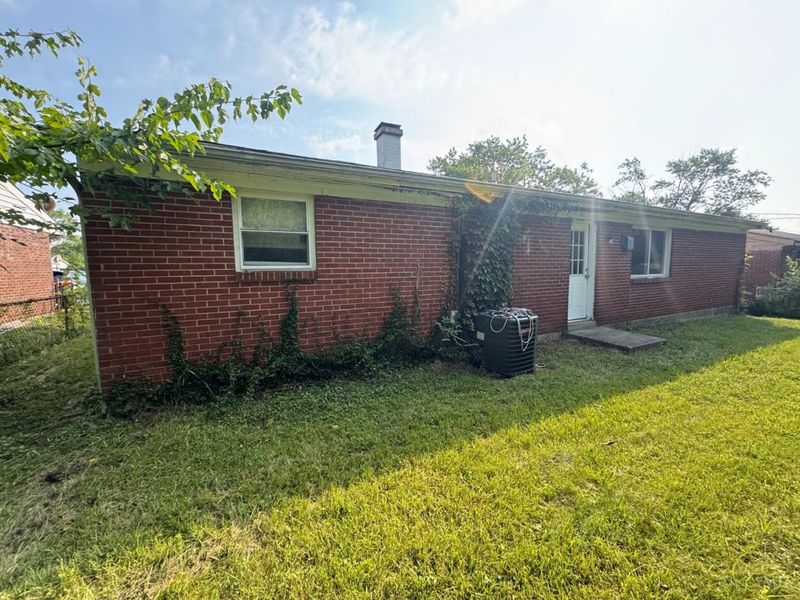 1959 Lotushill Drive, Springfield Township, OH 45240 Photo 11