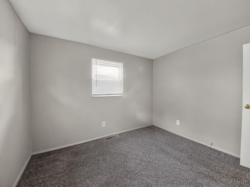 1959 Lotushill Drive, Springfield Township, OH 45240 Photo 18