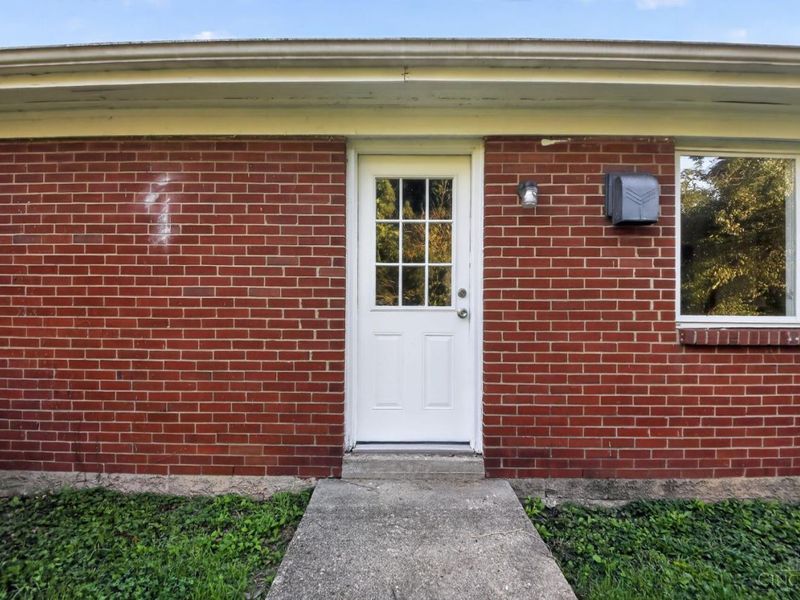 1959 Lotushill Drive, Springfield Township, OH 45240 Photo 4