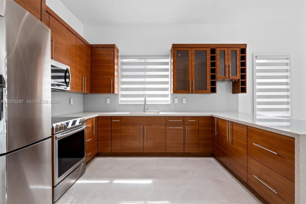 15932 SW 101st Ter, Unit 15932, Miami, FL 33196 Photo