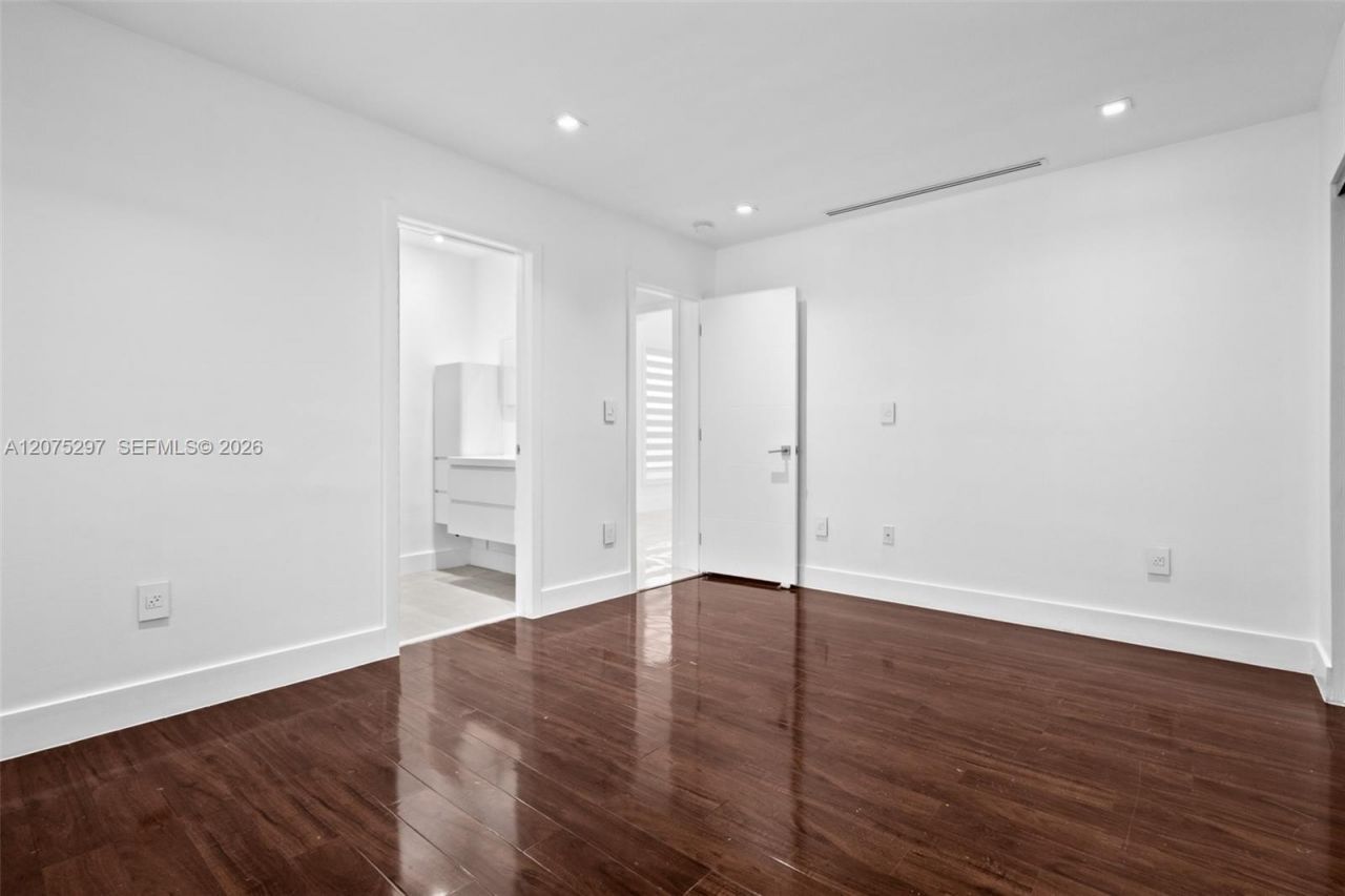 15932 SW 101st Ter, Unit 15932, Miami, FL 33196 Photo