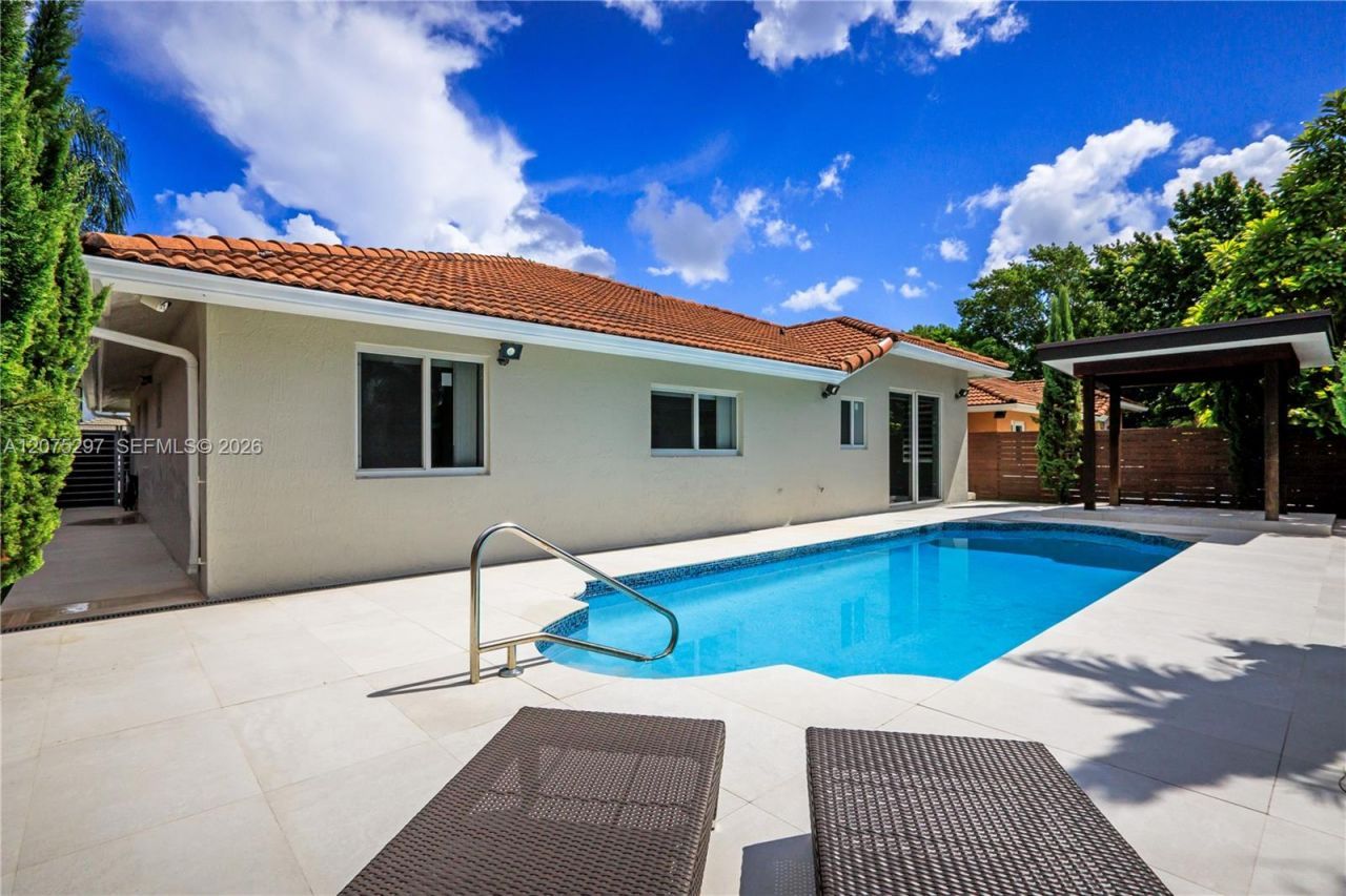 15932 SW 101st Ter, Unit 15932, Miami, FL 33196 Photo